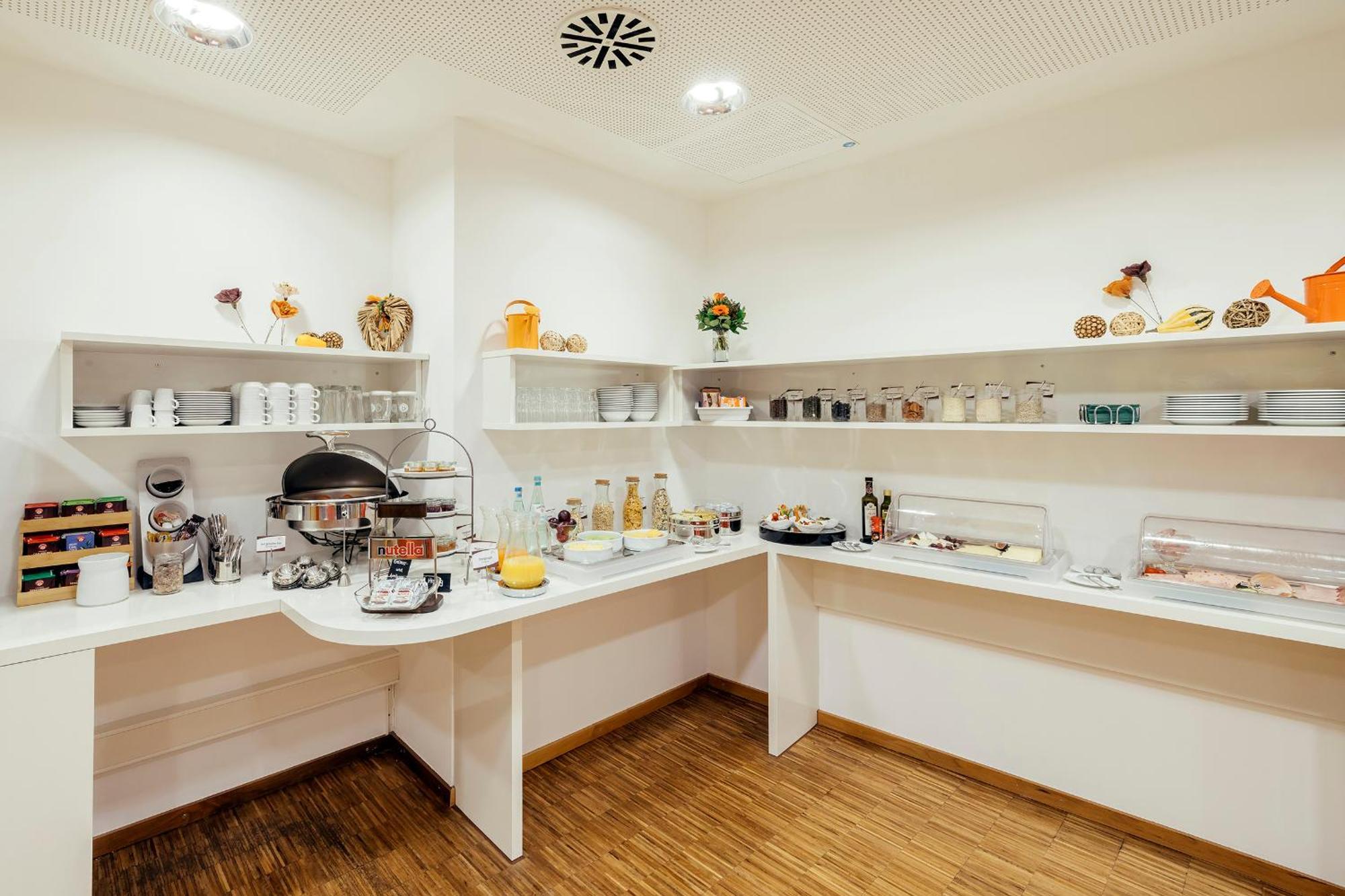 Gzt Das Gaestehaus Τούμπινγκεν Εξωτερικό φωτογραφία