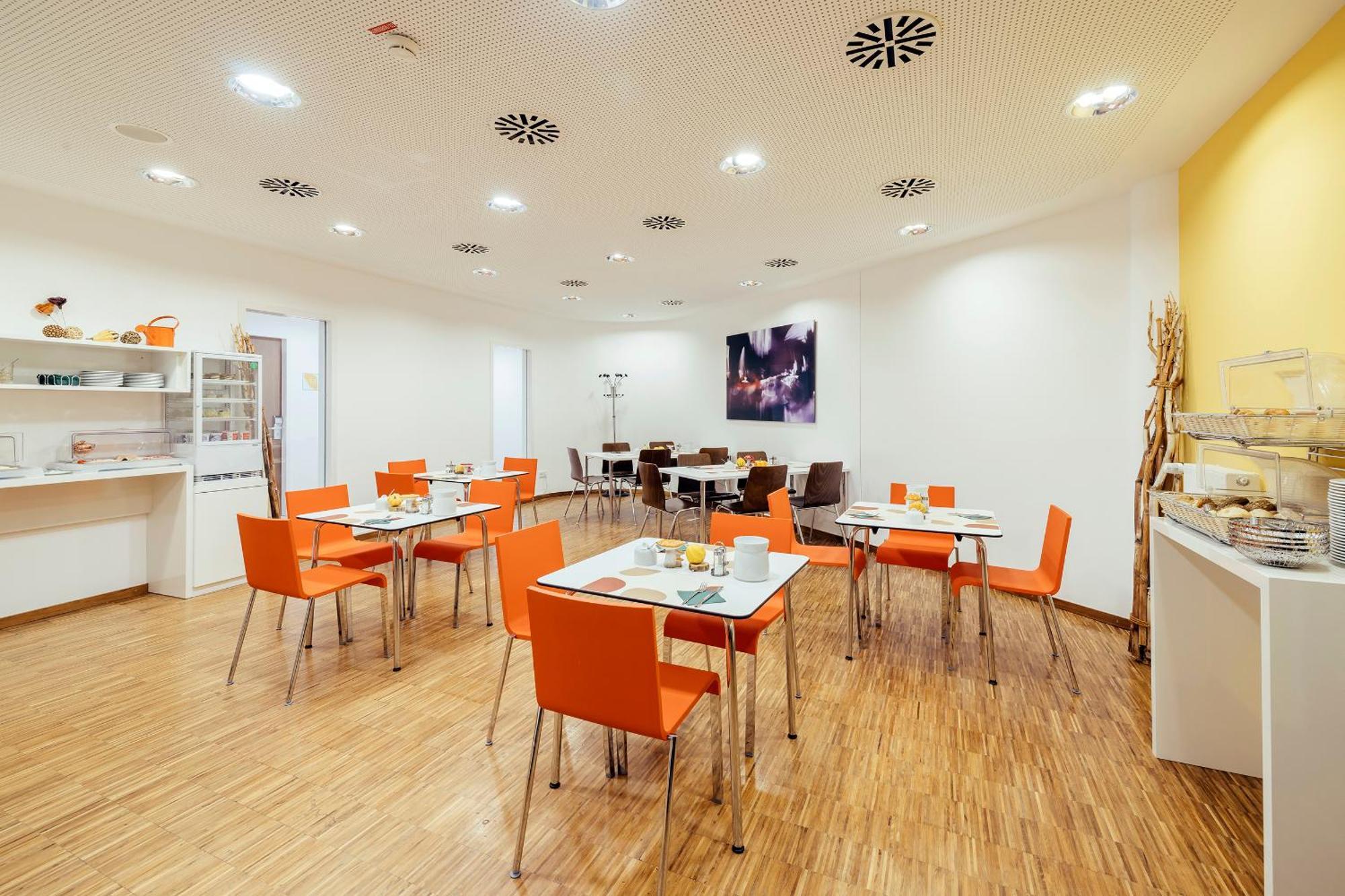 Gzt Das Gaestehaus Τούμπινγκεν Εξωτερικό φωτογραφία